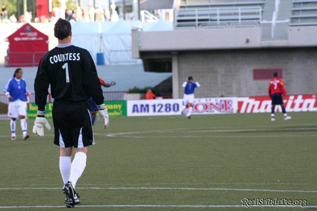 RSLvChivas-5.18.05_002.jpg