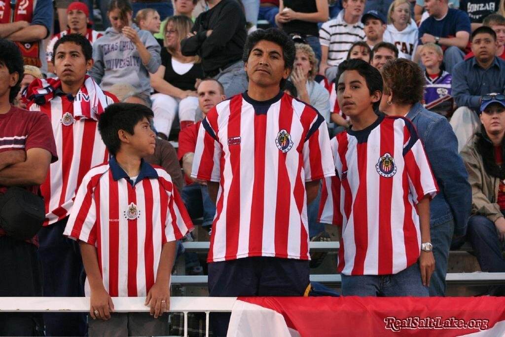 RSLvChivas-5.18.05_036.jpg