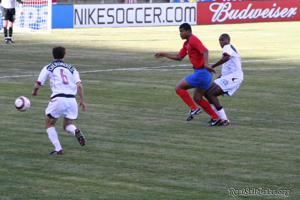 USAvCostaRica-06.04.05_088.jpg