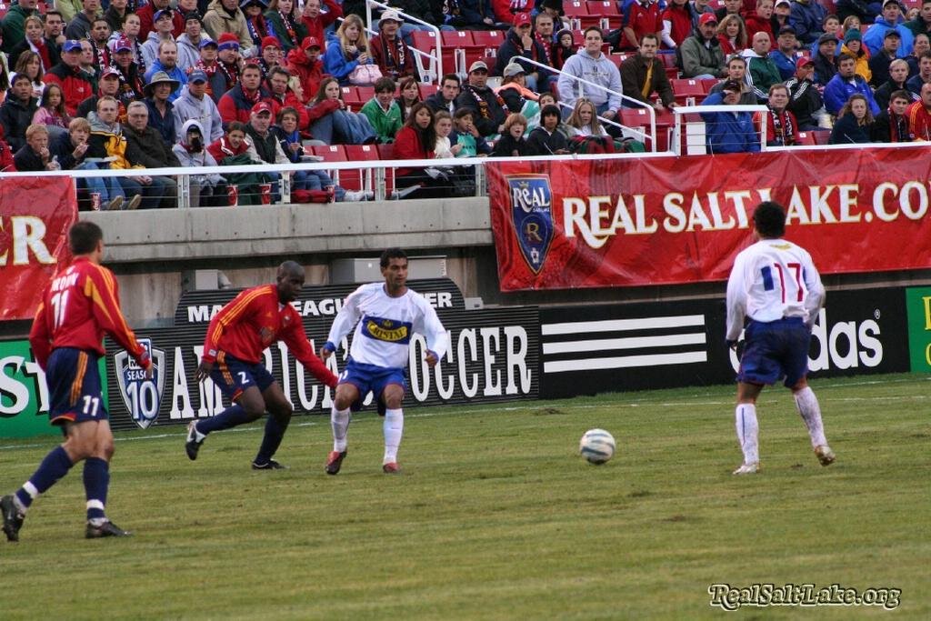 RSLvUniversidadCatolica-06.08.05_010.jpg