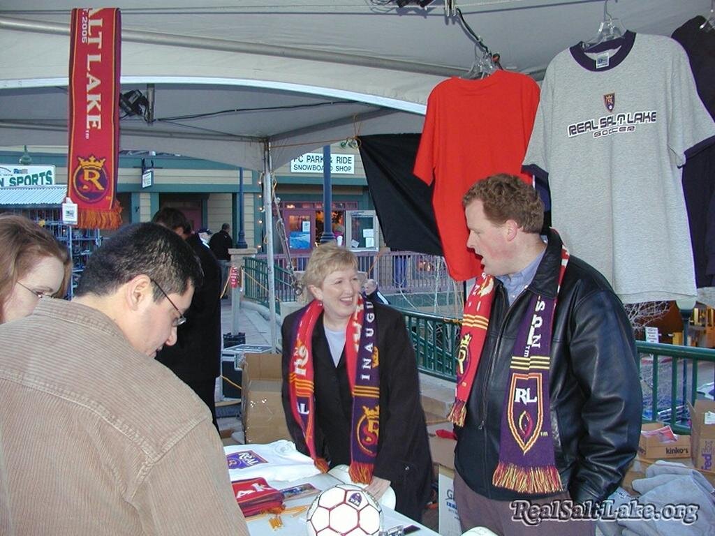 JerseyUnveiled_002.jpg