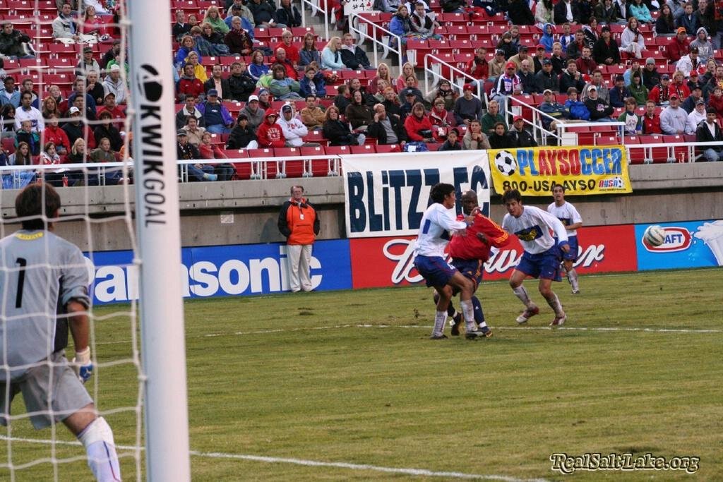 RSLvUniversidadCatolica-06.08.05_048.jpg